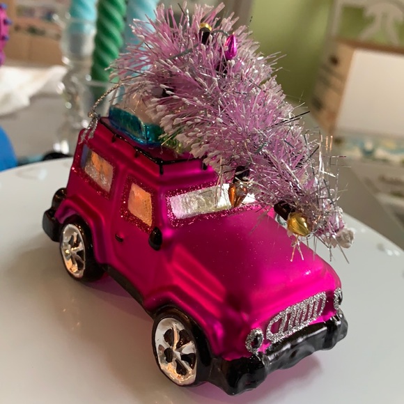 Hobby Lobby Other - Christmas ornament Pink Jeep with tree on top